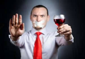 Аллохол и алкоголь – совместимость отрицается врачами