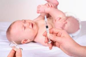Прививка от гепатита новорожденным: побочные действия и осложнения